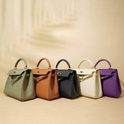 Fashionable and versatile Kelly bag F9731